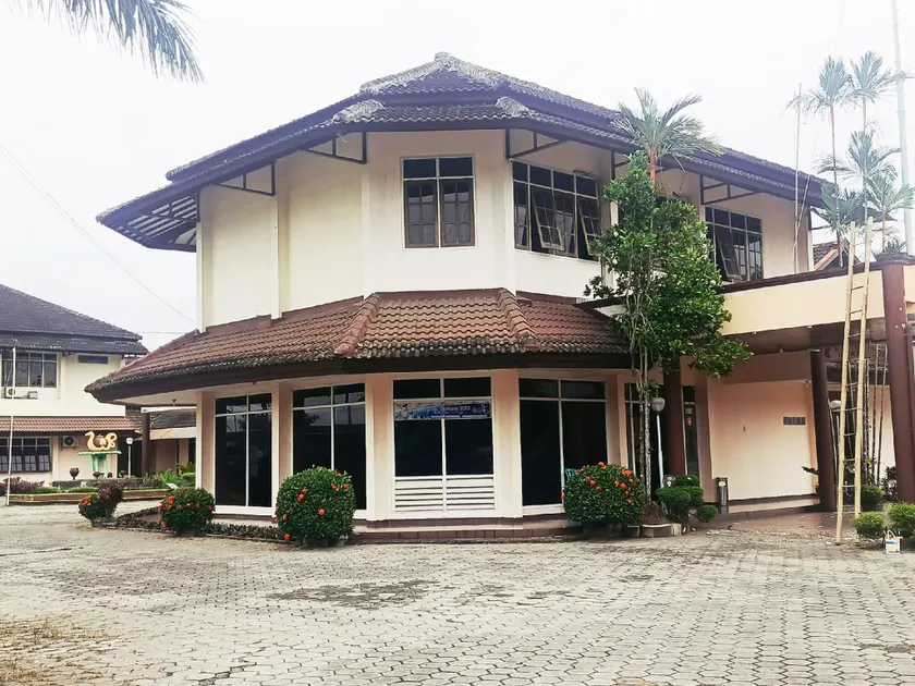 Hotel Wijaya Purwokerto - Image 1