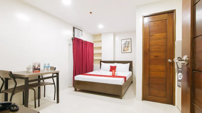 RedDoorz near Fernwoods Garden Quezon City - Image 1