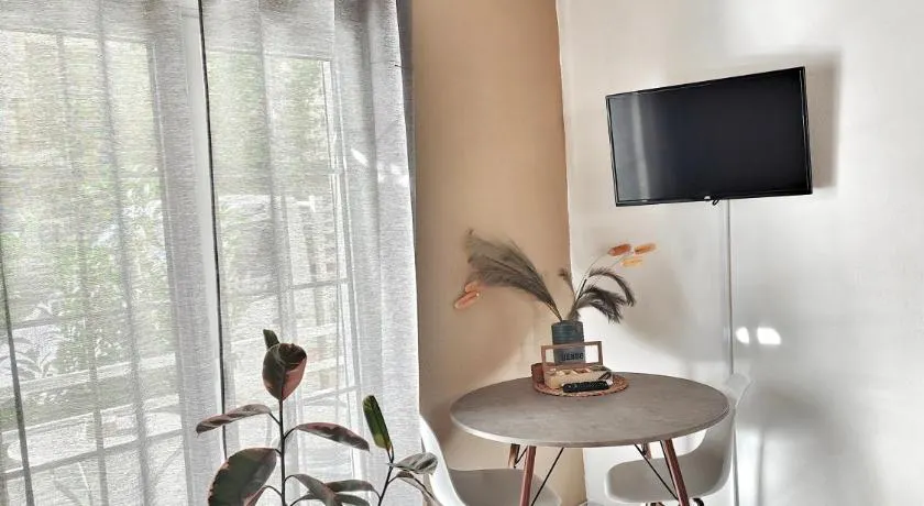 Home Volos - Image 1