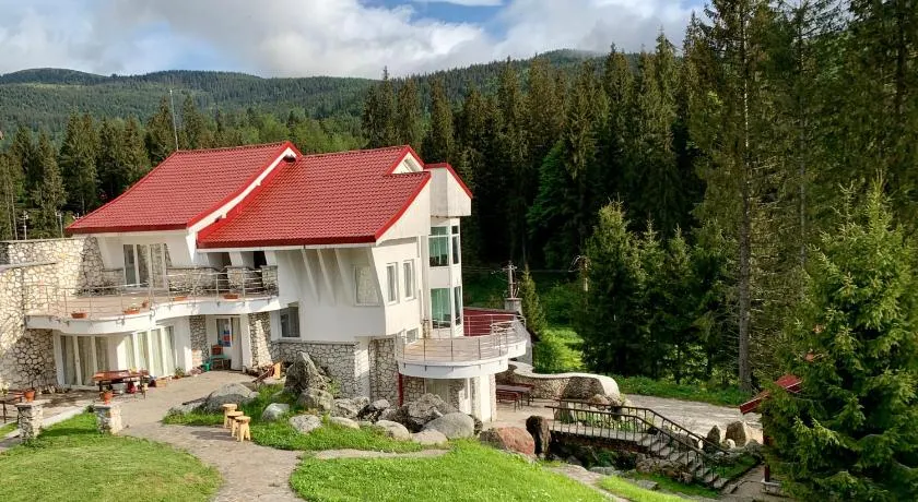 Vila Liliacul - Image 1