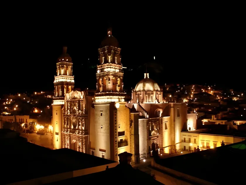 Hotel Reyna Soledad - Image 1