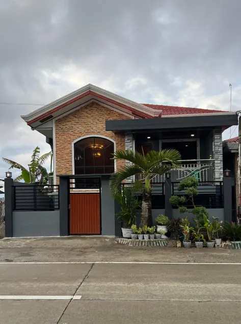 Lovely Bedroom in Lila, Bohol with WIFI, AC and Ref - Image 1