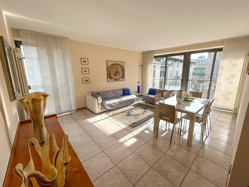 Exclusive 120 sqm in the heart of Bergamo - Image 1