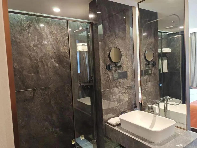 Wenxian Longjiang Hotel - Image 1