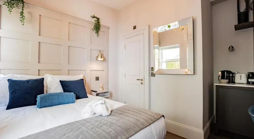 Seaside Getaway Suite - Sleeps 2 - Image 1