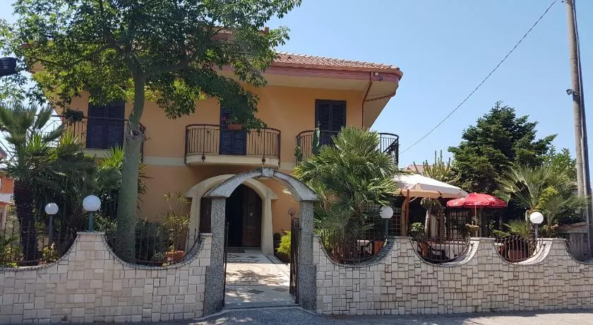 Hotel Nautilus - Image 1