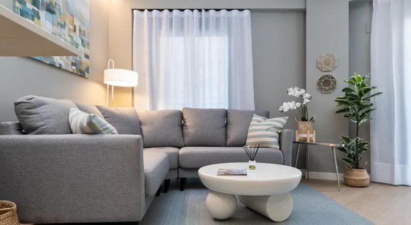 Apartamentos Torre del Reloj - Image 1