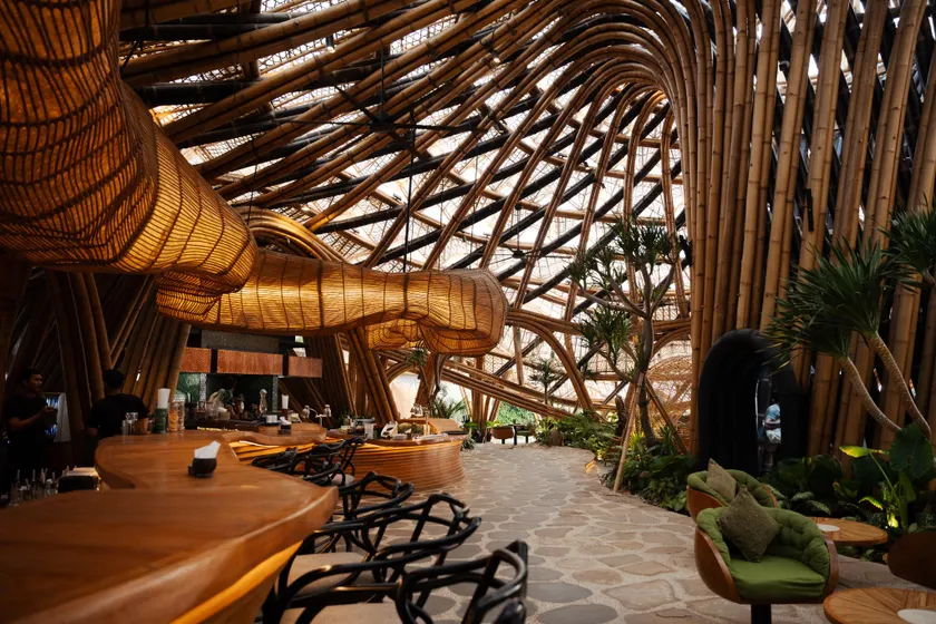 Oshom Bali - Image 1