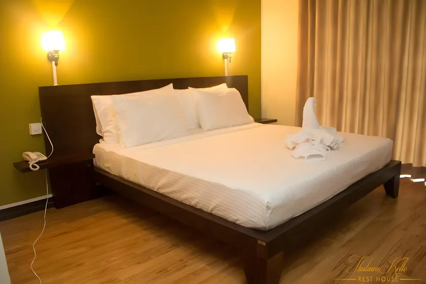 Talawakele Rest House - Image 1