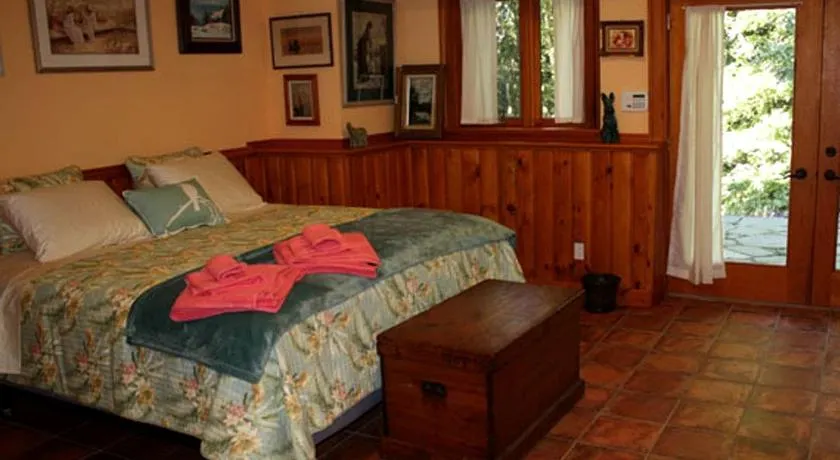 Lovely Room Rental Surrounded by Stunning Forests in Bedford near New York City - Image 1