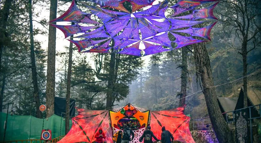 Himtrek Riverside Camps, Kasol - Image 1