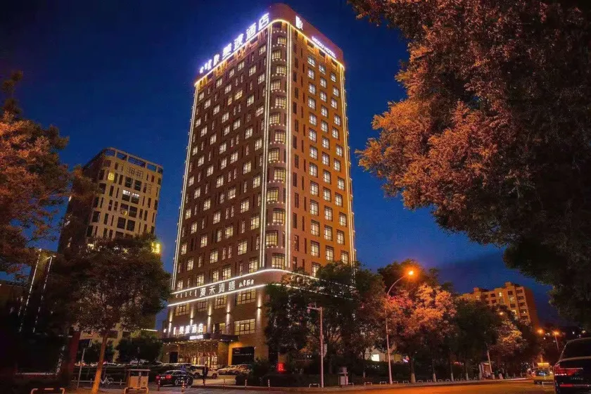 Meidu Hotel - Image 1