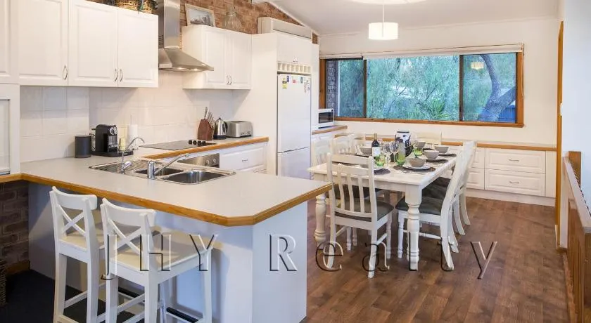 Coastal Cottage - Image 1