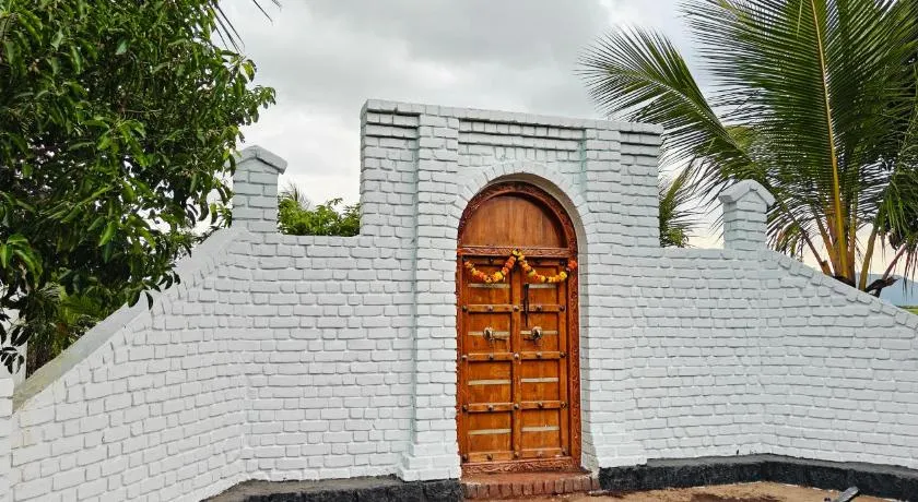 Samadhi Hermitage Retreat center - Image 1
