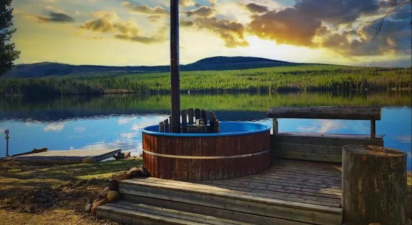 Vildmarks Lodge - Image 1