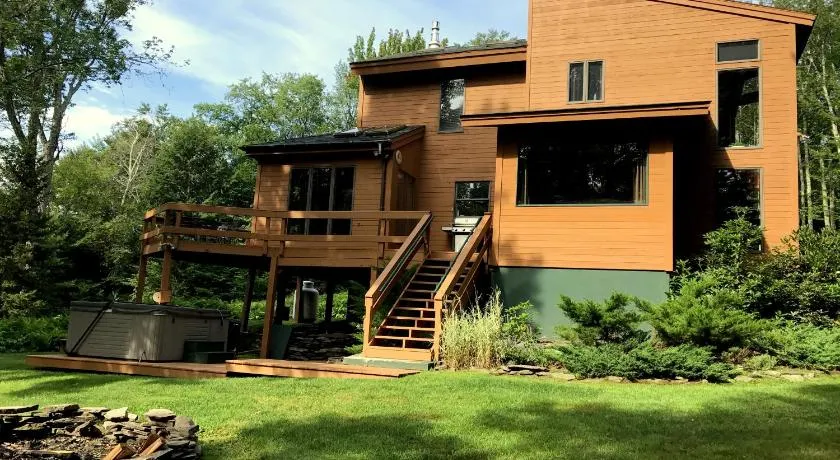 Mink Hollow Lodge - Image 1