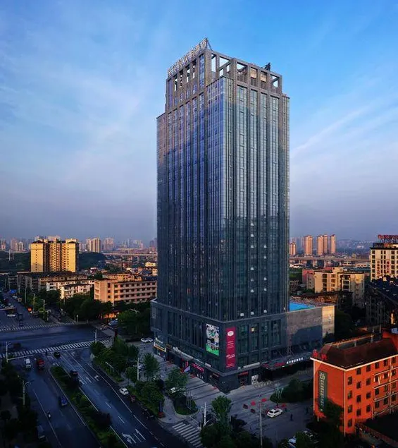 Hampton by Hilton Zhuzhou Hongqi Square - Image 1