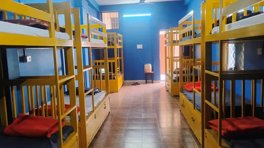 Tulsi Ganga Hostel - Image 1