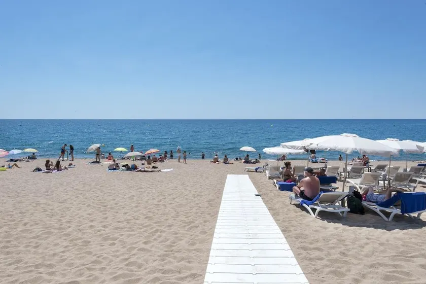 Hotel Marisol by Dynamic Hotels - Image 1