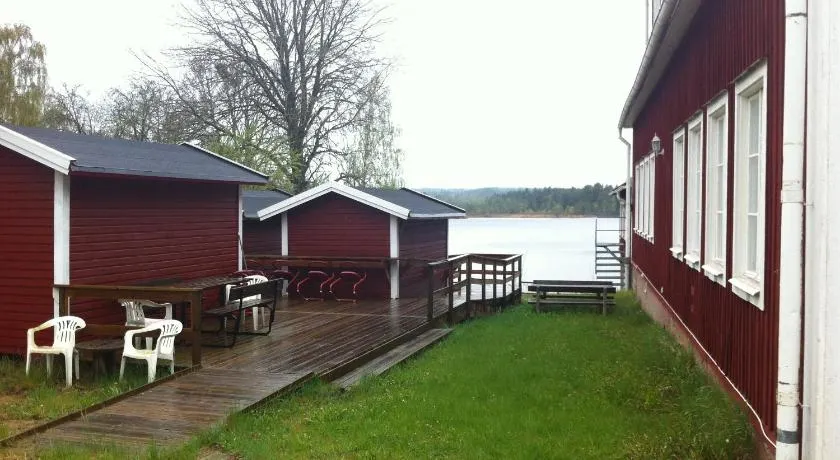 Trehörna Wärdhus & Vandrarhem - Image 1