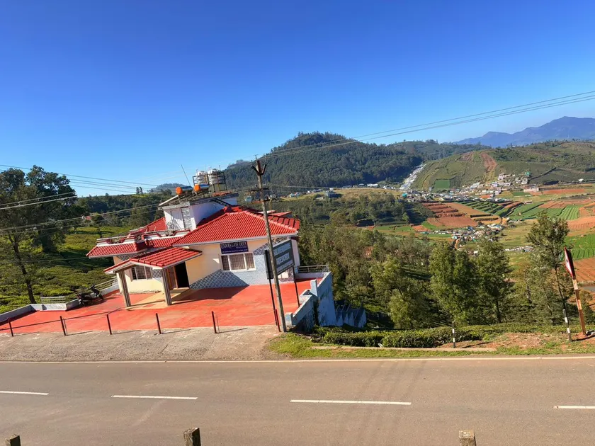 Silverline Resort - Image 1