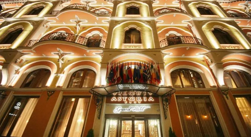 Astoria Grand Hotel - Image 1