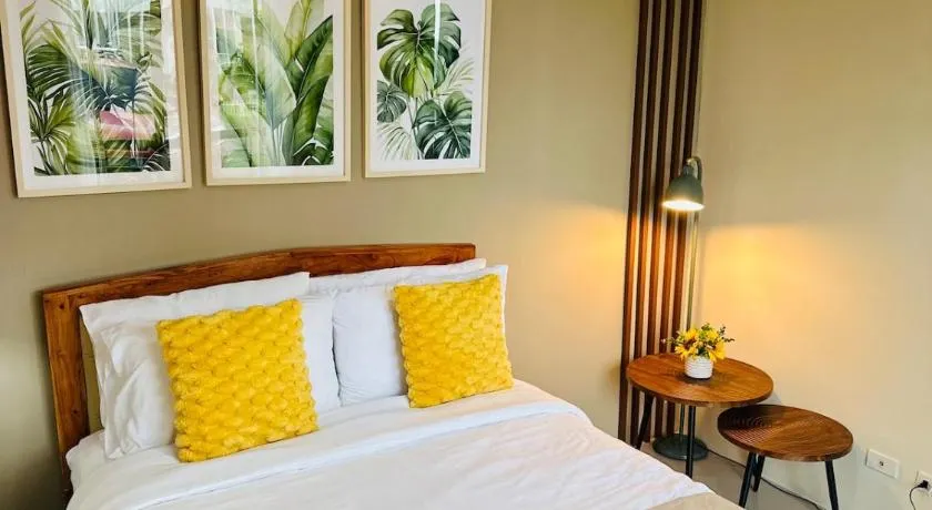 Cozy Camaya Coast Beach Villa with Roofdeck & FUN - Image 1
