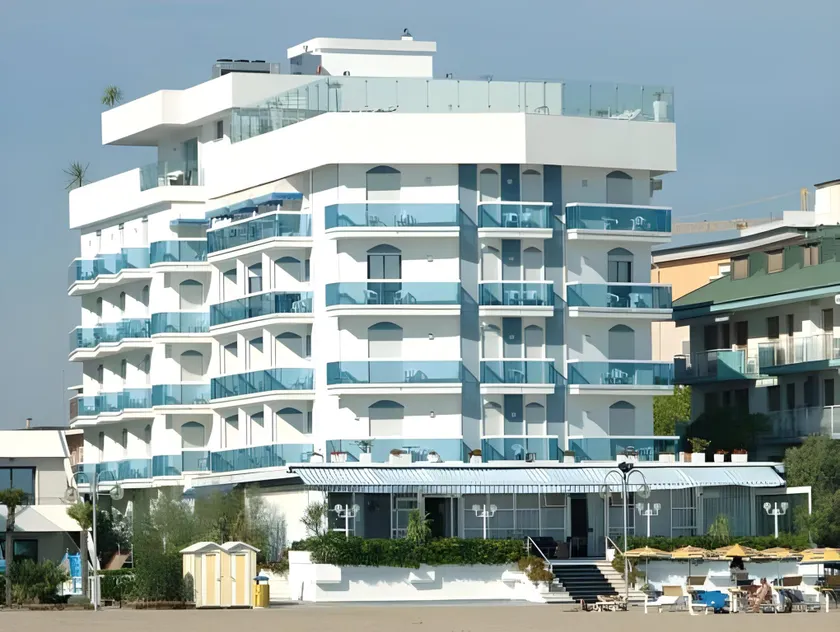 Hotel Atlantico - Image 1