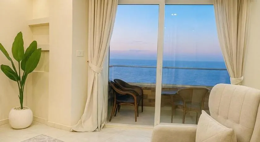 ALEX HOMES - Sporting Cozy Apartments with Direct Sea View - Image 1