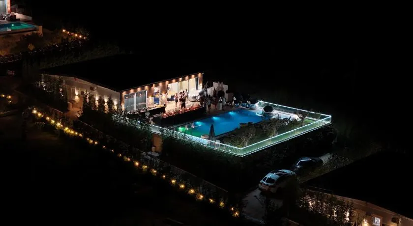 Top Villas Durres - Image 1
