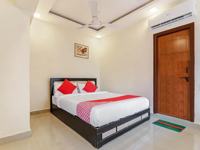 Flagship 26872 Hotel Hindustan - Image 1