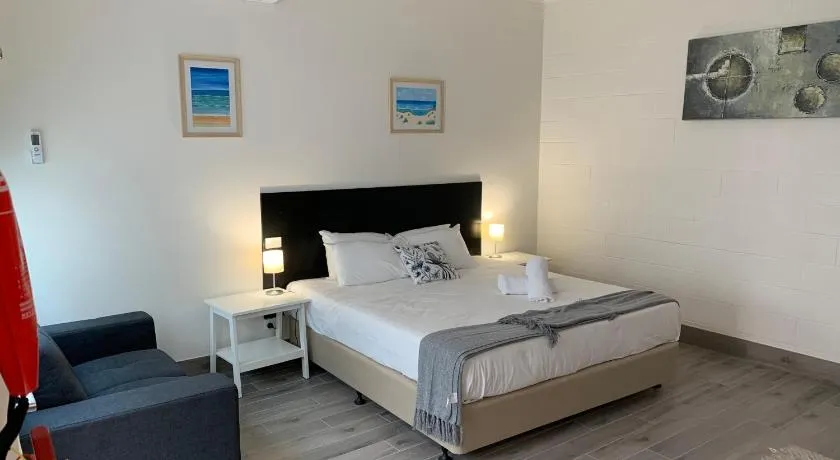 BENDIGO HIGH ST MOTEL - Micro Apartments - Image 1