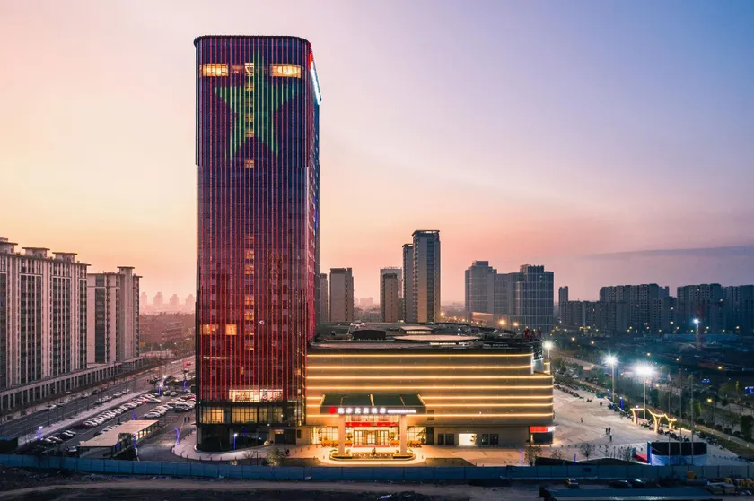 Longyou Oriental Wenlan Hotel - Image 1