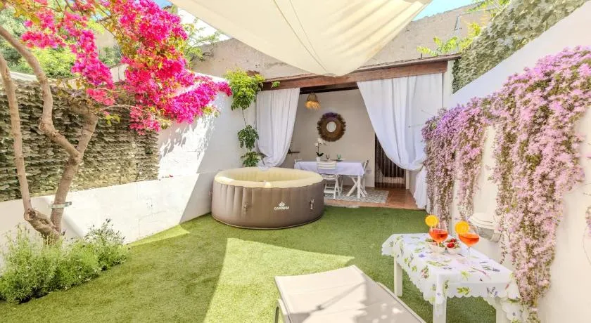 Maria House, Jacuzzi e Patio - Image 1