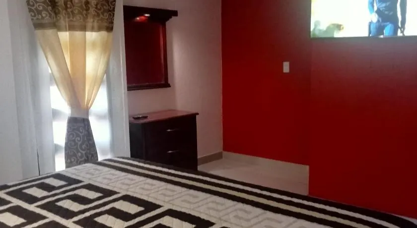 Hotel Los Arcos - Image 1