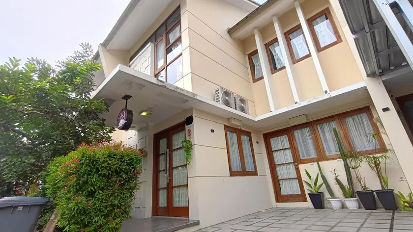 Liliput HomeStay Malioboro  Awana TownHouse Jogja - Image 1