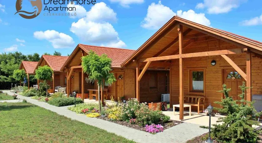 Dream Horse Apartman Cserkeszőlő - Image 1