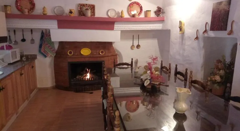 Casa Cueva La Fuente - Image 1