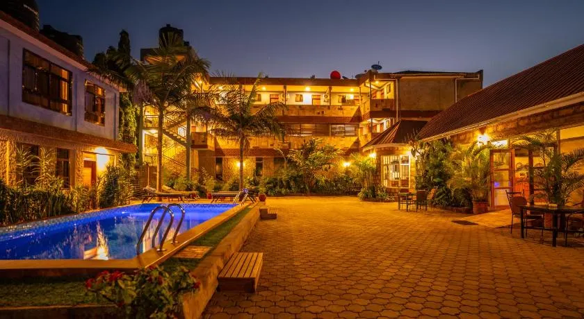Mrimba Palm Hotel - Image 1