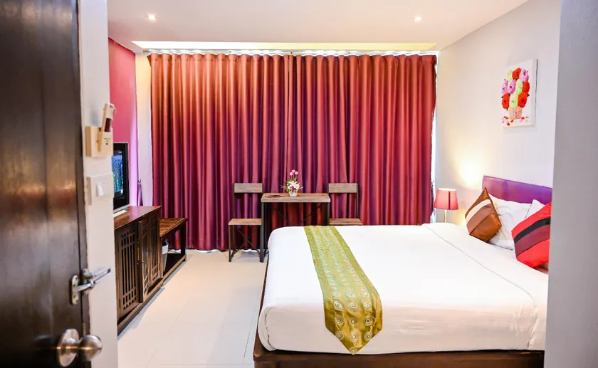 Queen Boutique Hotel Chaweng - Image 1