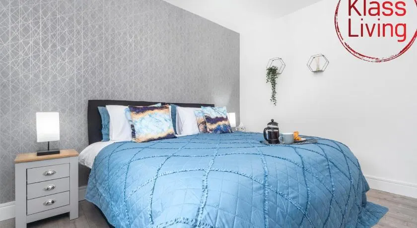 Sanderson Apartment by Klass Living Uddingston - Image 1