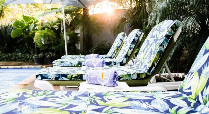 Familia Guesthouse & Boutique Hotel - Image 1