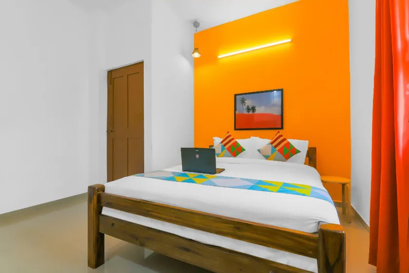 OYO 77608 Beach House Studio - Image 1