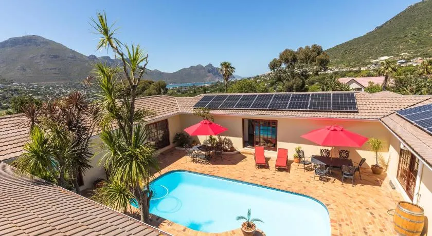 Hout Bay Lodge - Image 1
