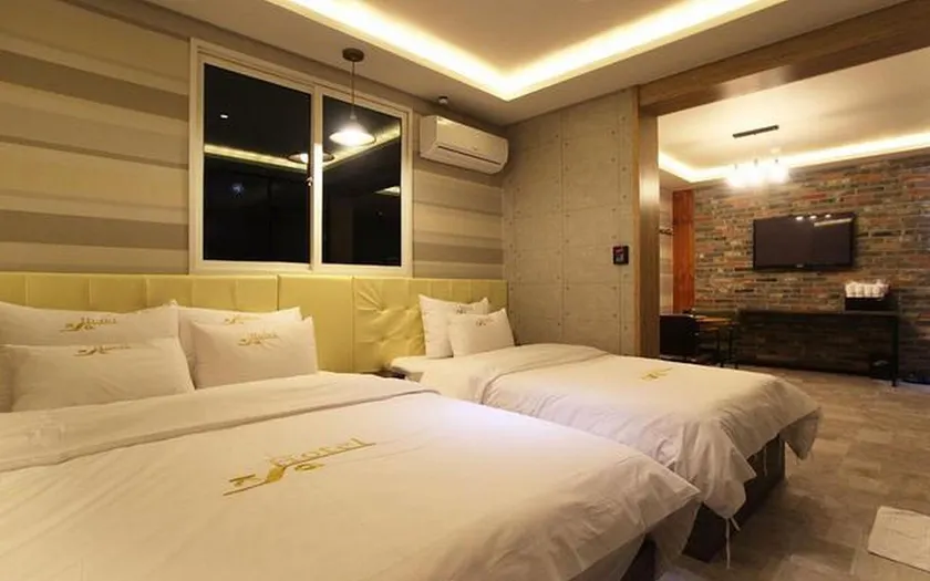 Yeosu Hakdong JA Self check-in Motel - Image 1