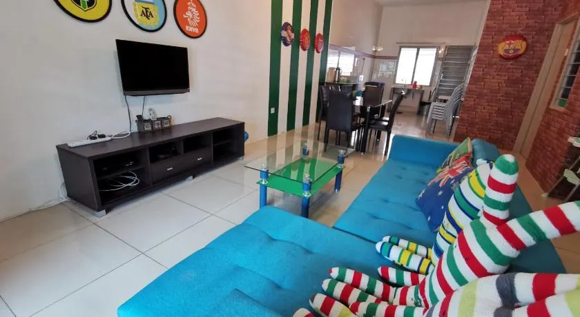 The Woodz Homestay - 2 Storey Landed House - Image 1
