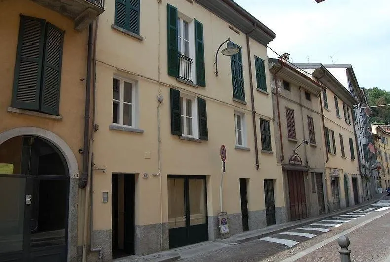 La Corte Fiorita Como - Image 1