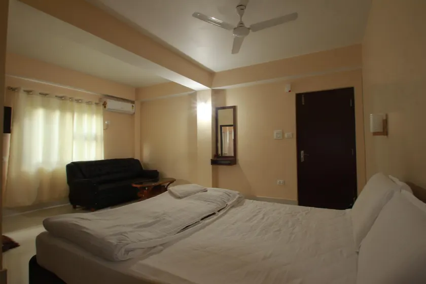Hotel Cymbidium Residency - Image 1
