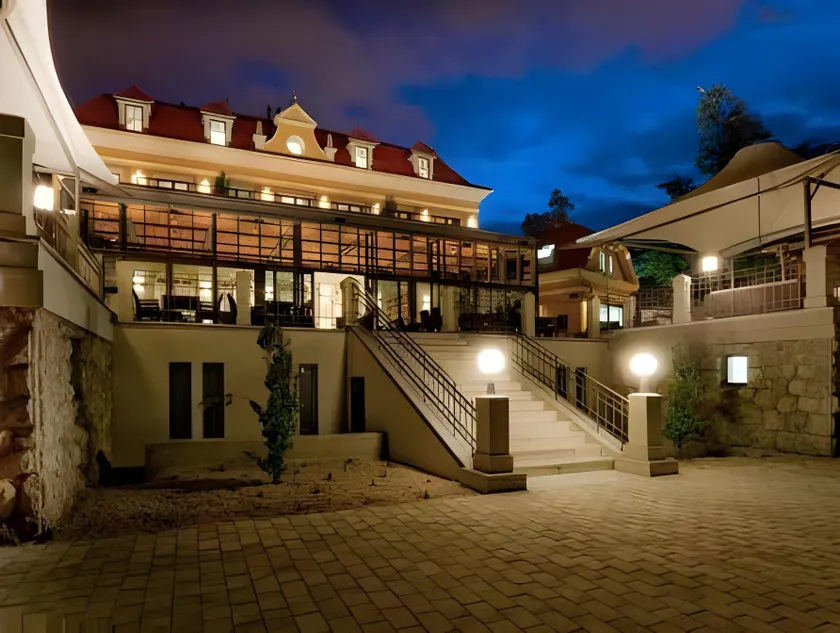 Hotel ALBRECHT - Image 1