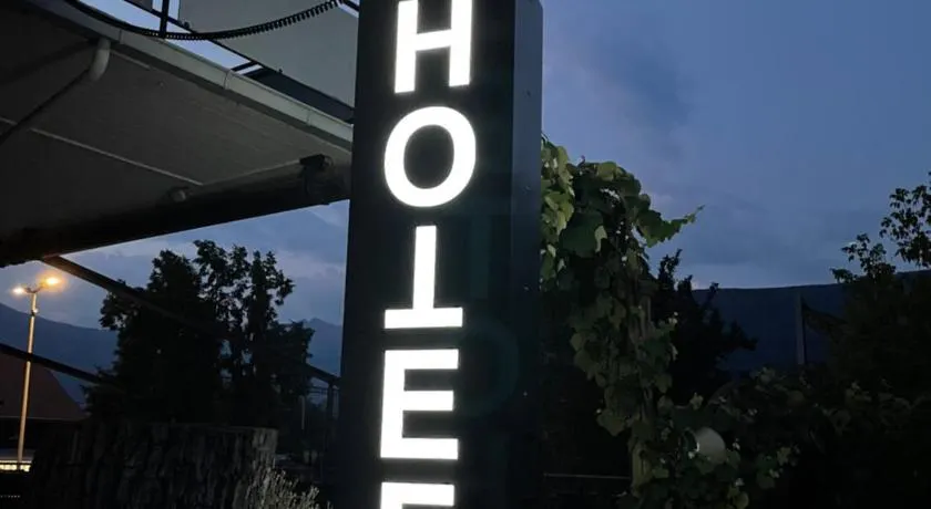 Check-in 24-7 ohne Frühstück gratis Parkplatz - Image 1